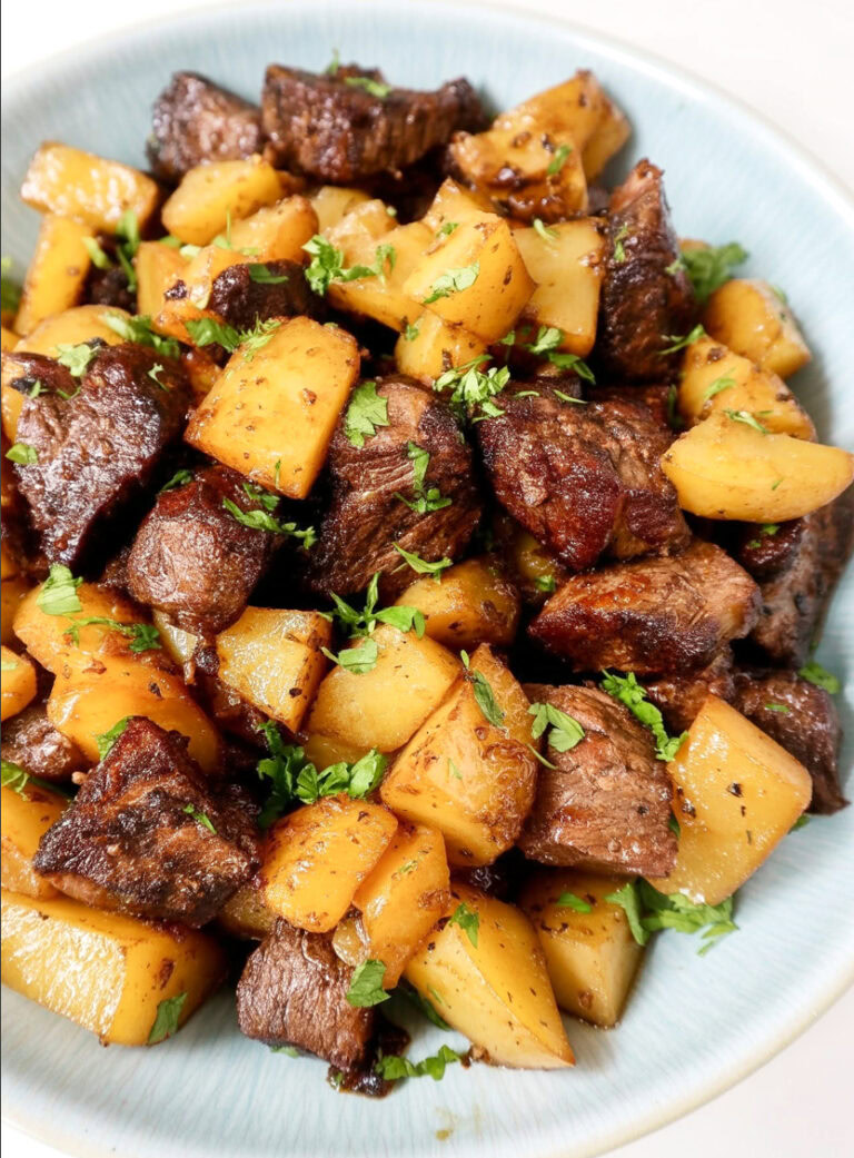 Slow Cooker Garlic Beef Bites