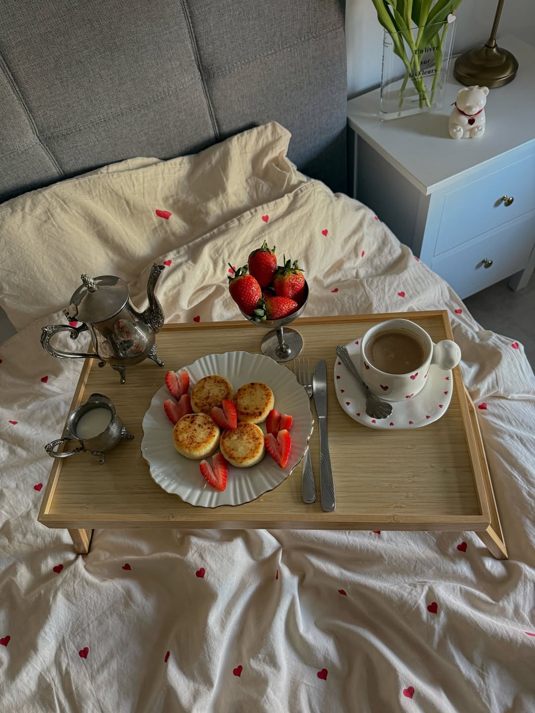 Heart-Print Sheets With Strawberries as the Main Event