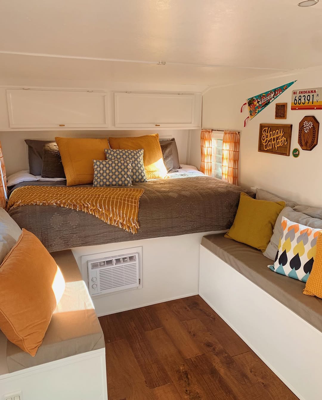 Retro Camper Bed With Layered Comfort