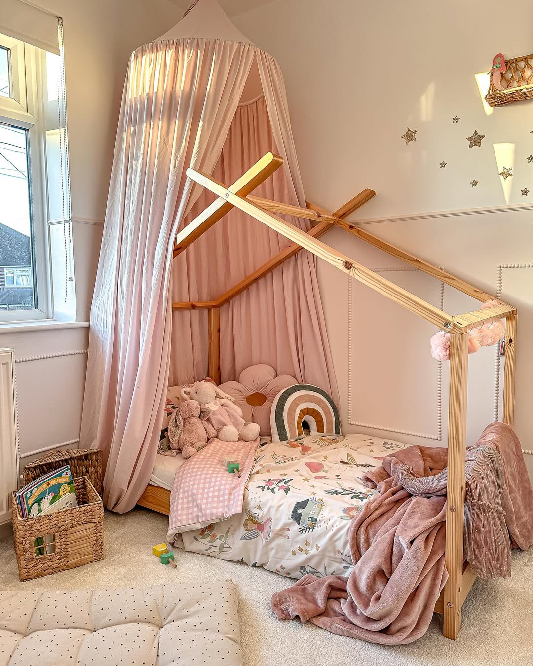 A Cozy Princess Retreat Under a Canopy