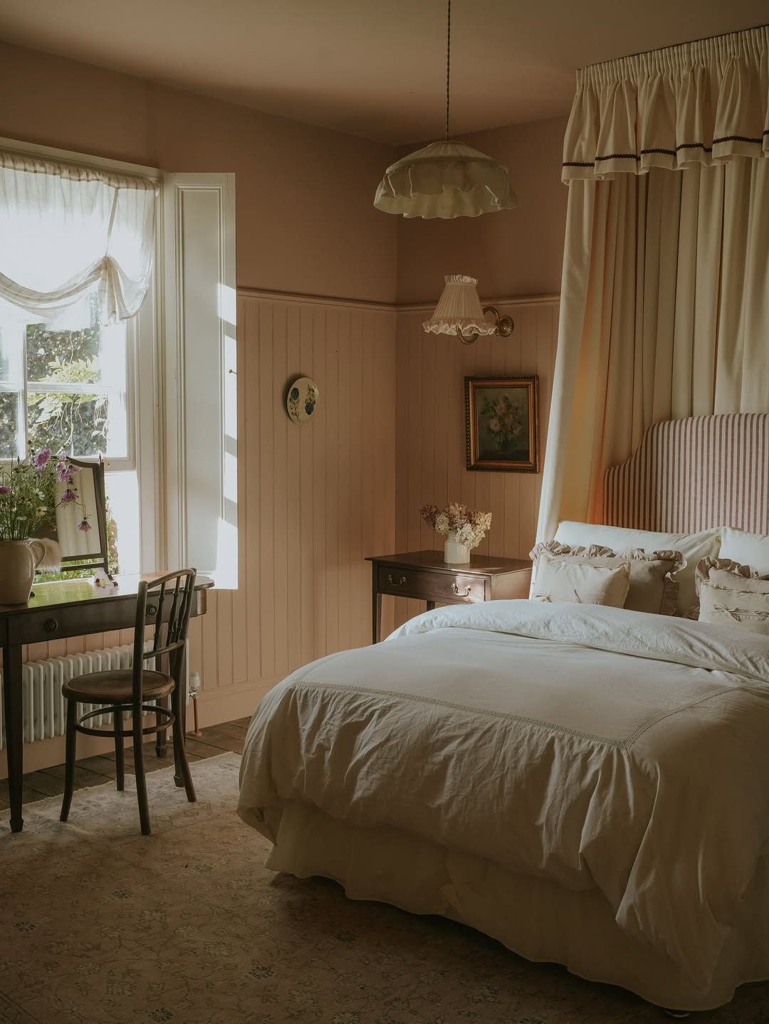 Soft Light And Ruffled Trim