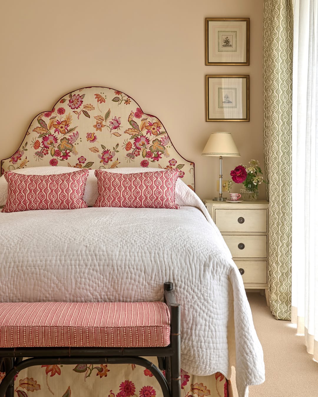 Pink Pops, Florals Keep It Grounded