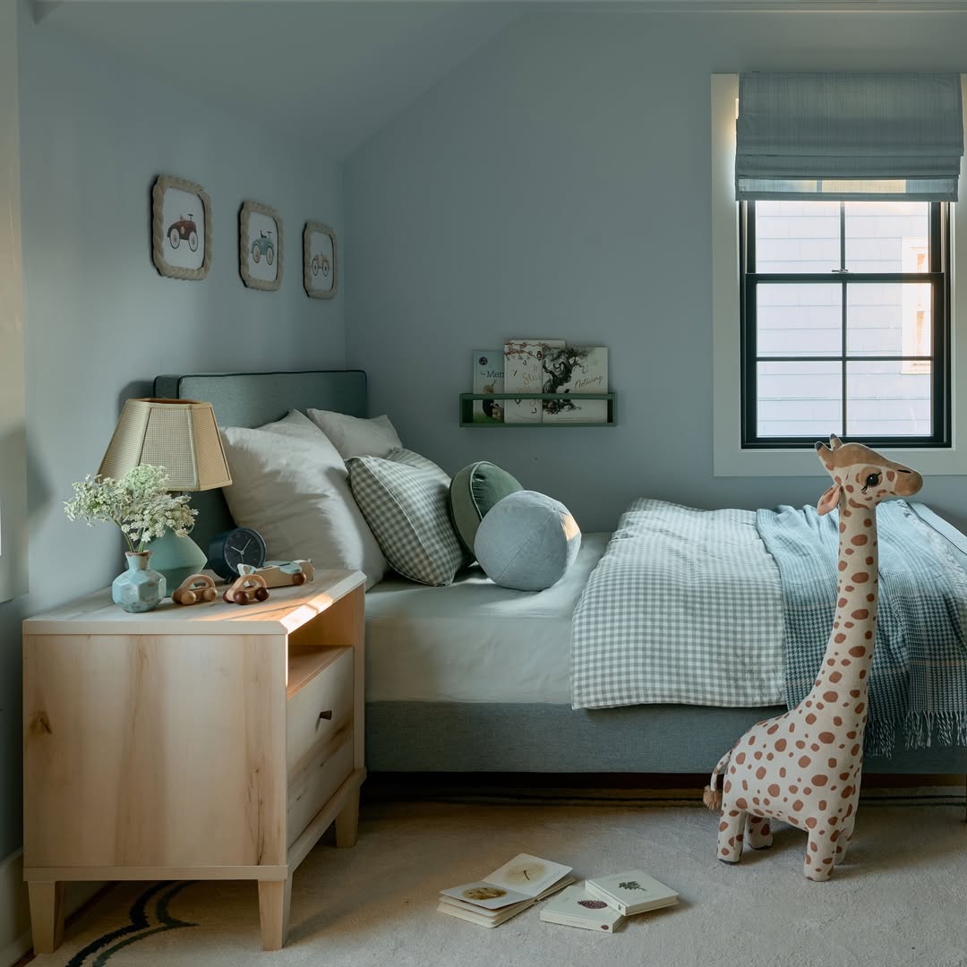 Soft Blue Classic Comfort