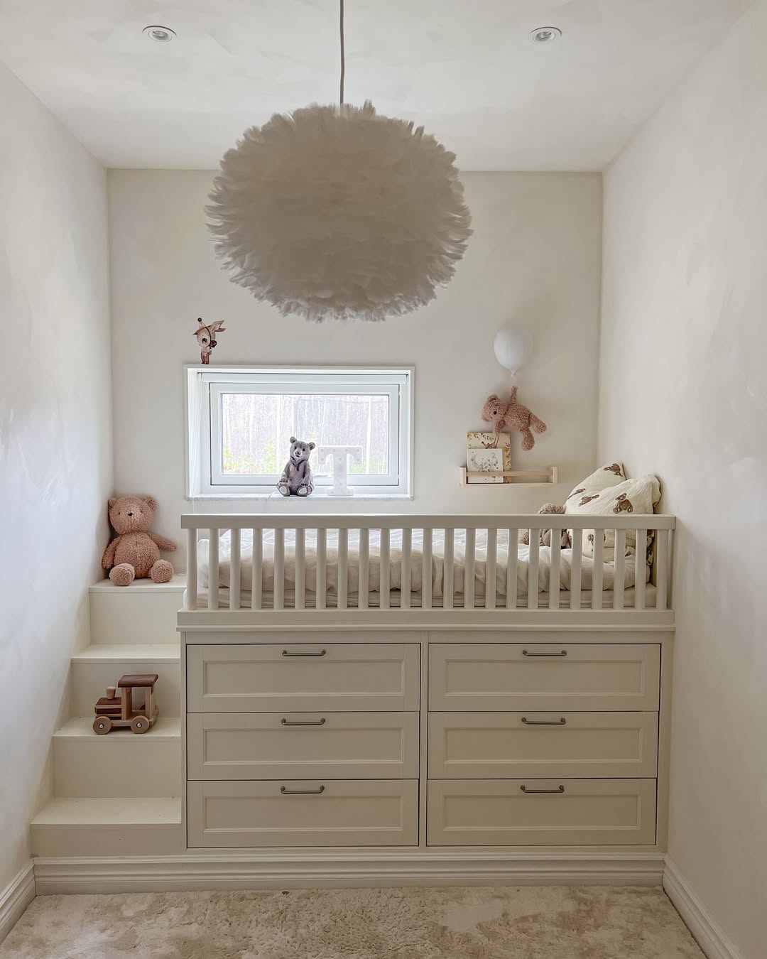 Calm Neutrals With Clever Storage