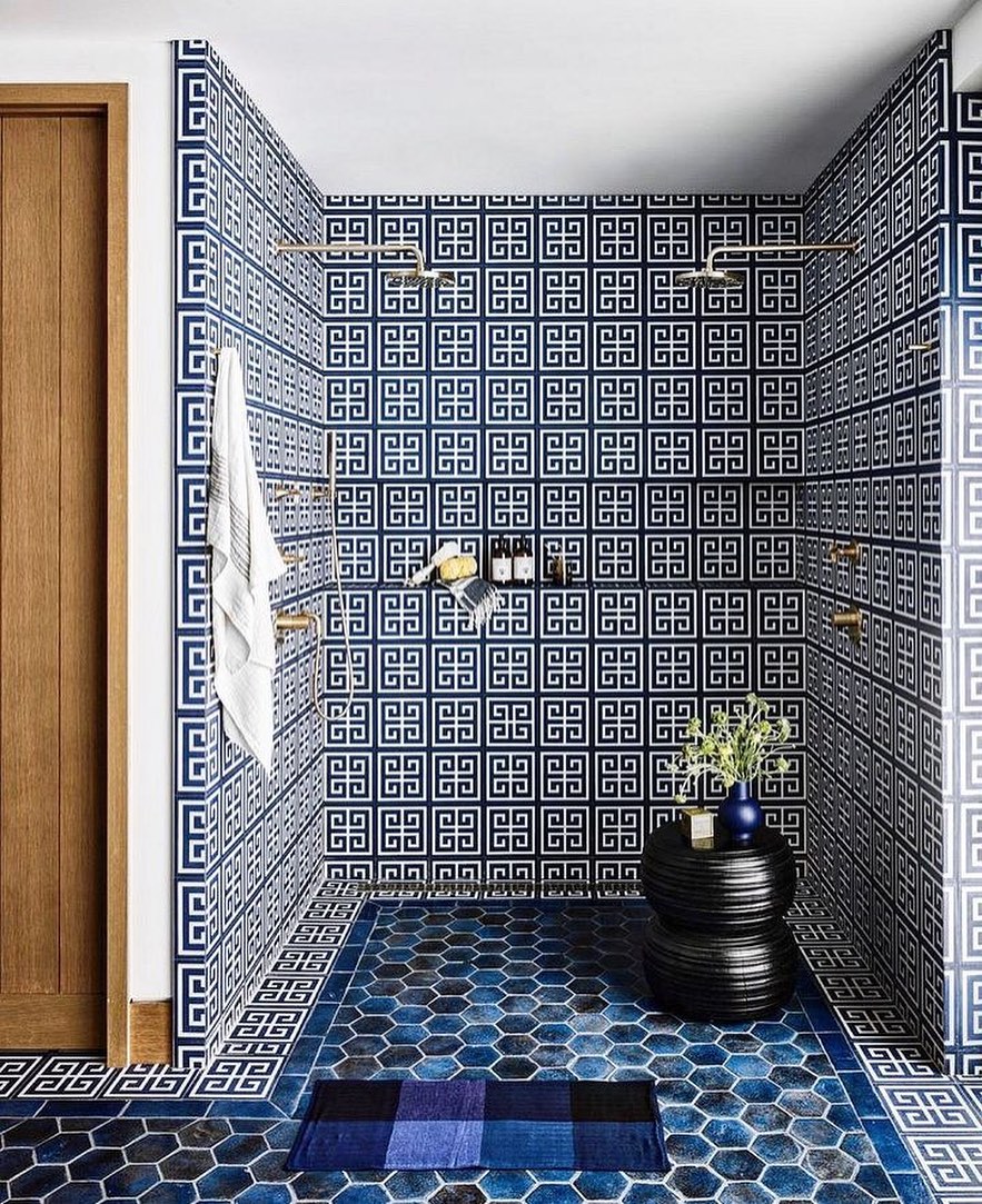 Geometric Blues