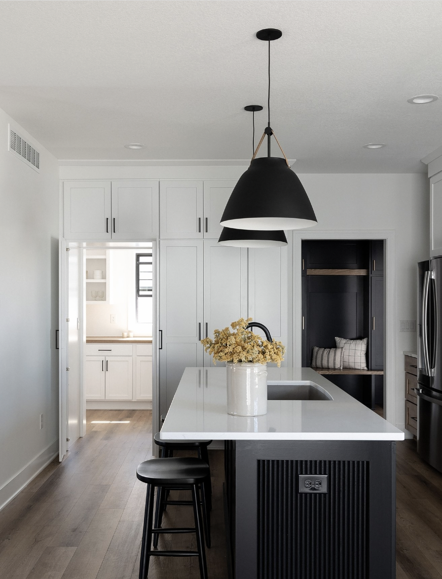 White Cabinets in a Shaker Style with Full Overlay