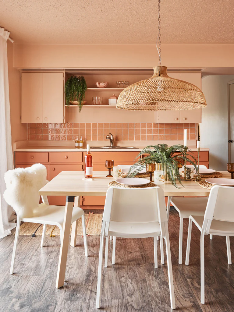 Warm Two-Tone Kitchen Cabinets