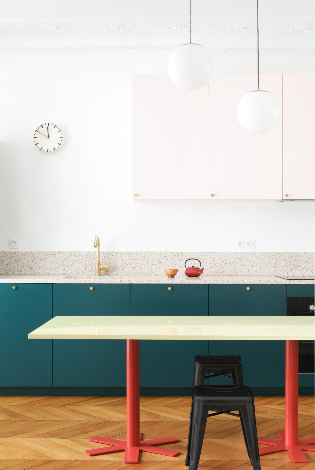 Blue Cabinets in Two Tones